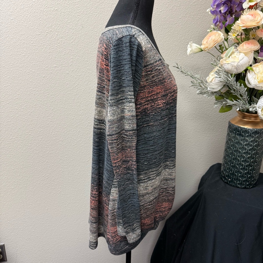 The ZigZag Stripe Multicolor Knit Long Sleeve - Picture 4 of 6